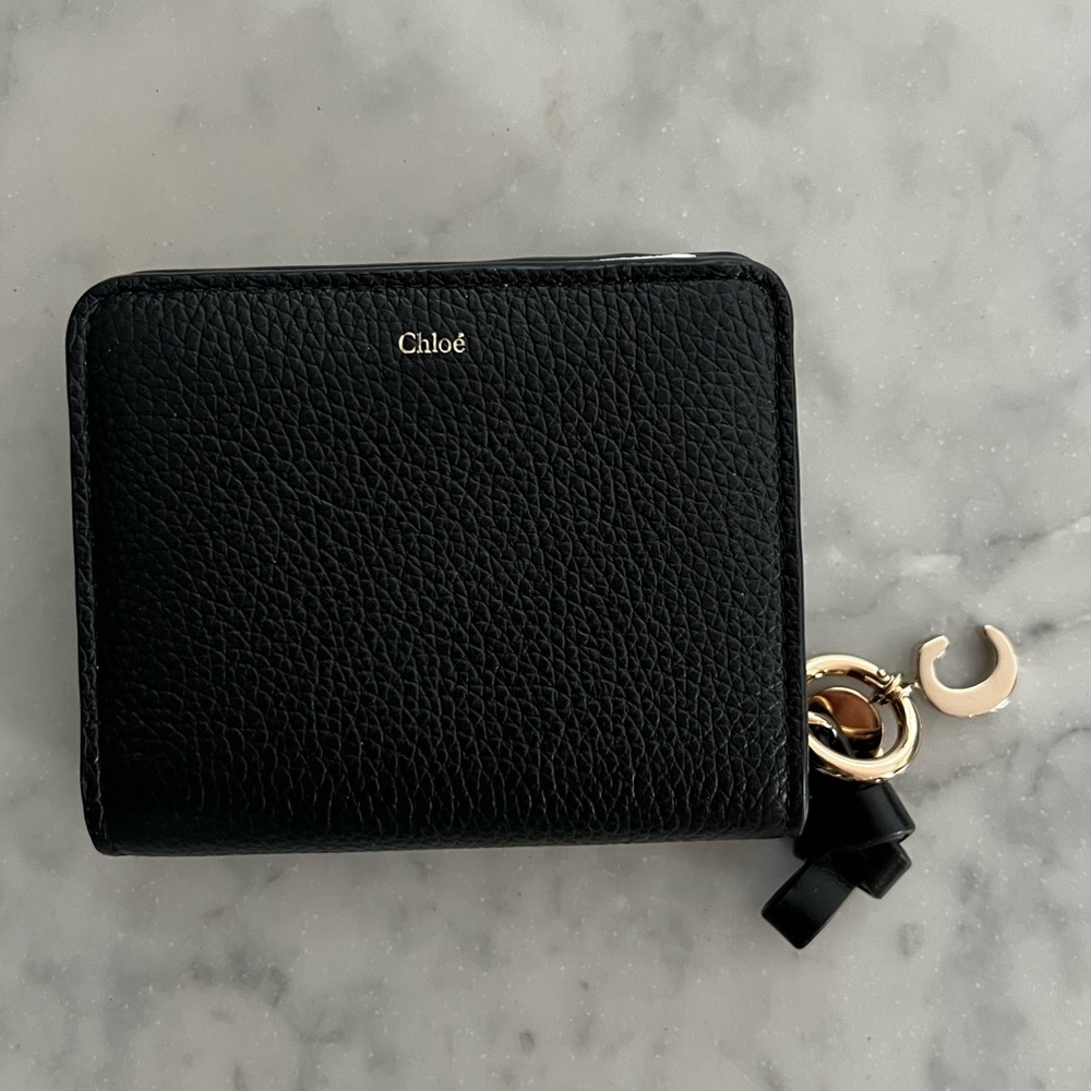 CHLOE Bi-Fold Leather Wallet - BRAND NEW WITH BOX